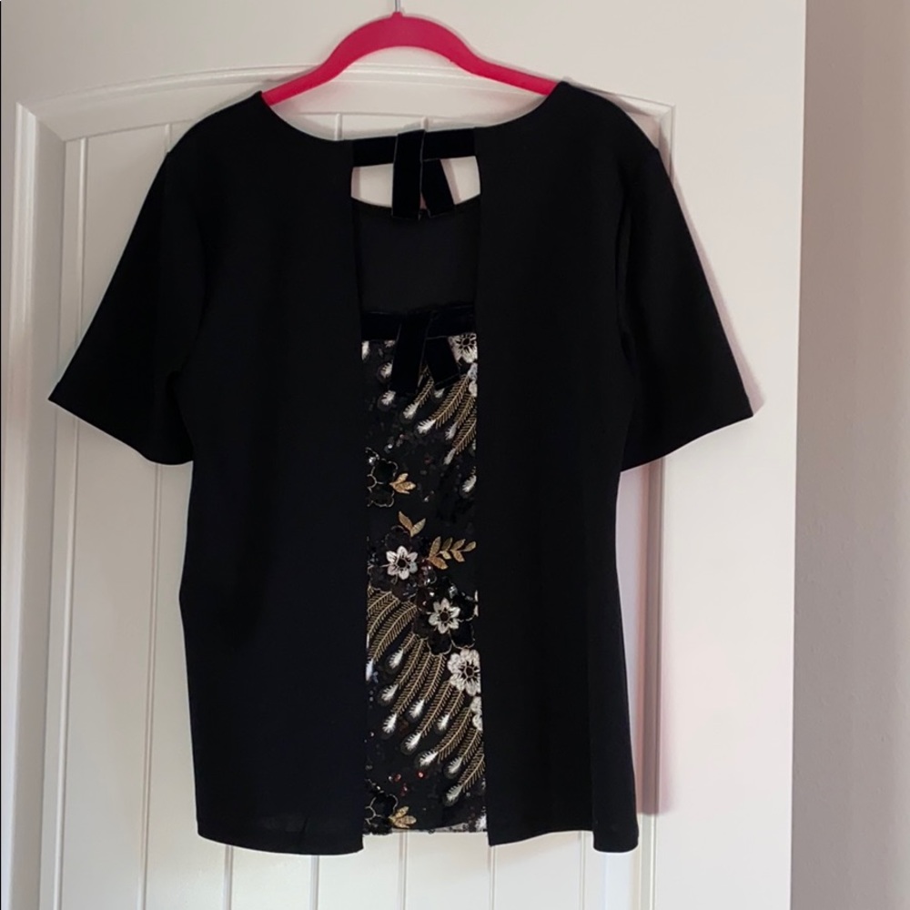 Fall/Winter Short Sleeve Dressy Top